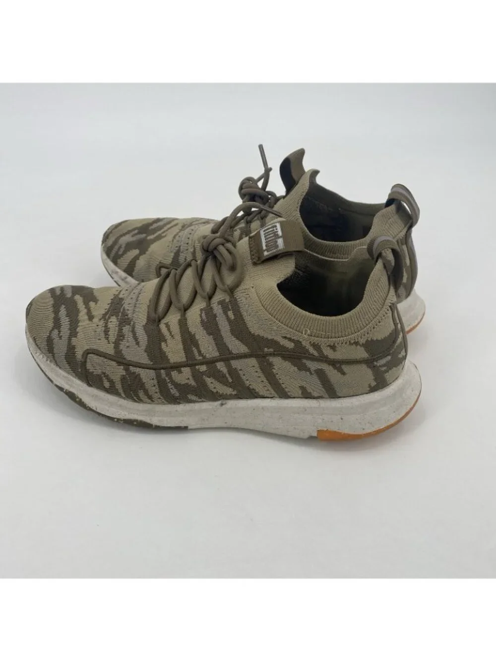 FitFlop Vitamin FF E01 Camo Knit Sports Sneakers Mossy Green Womens Size 8.5